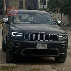 جیپ گراند شیرۆکی